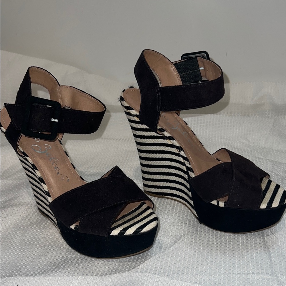 Sergio Zelcer Black and White Striped Wedges